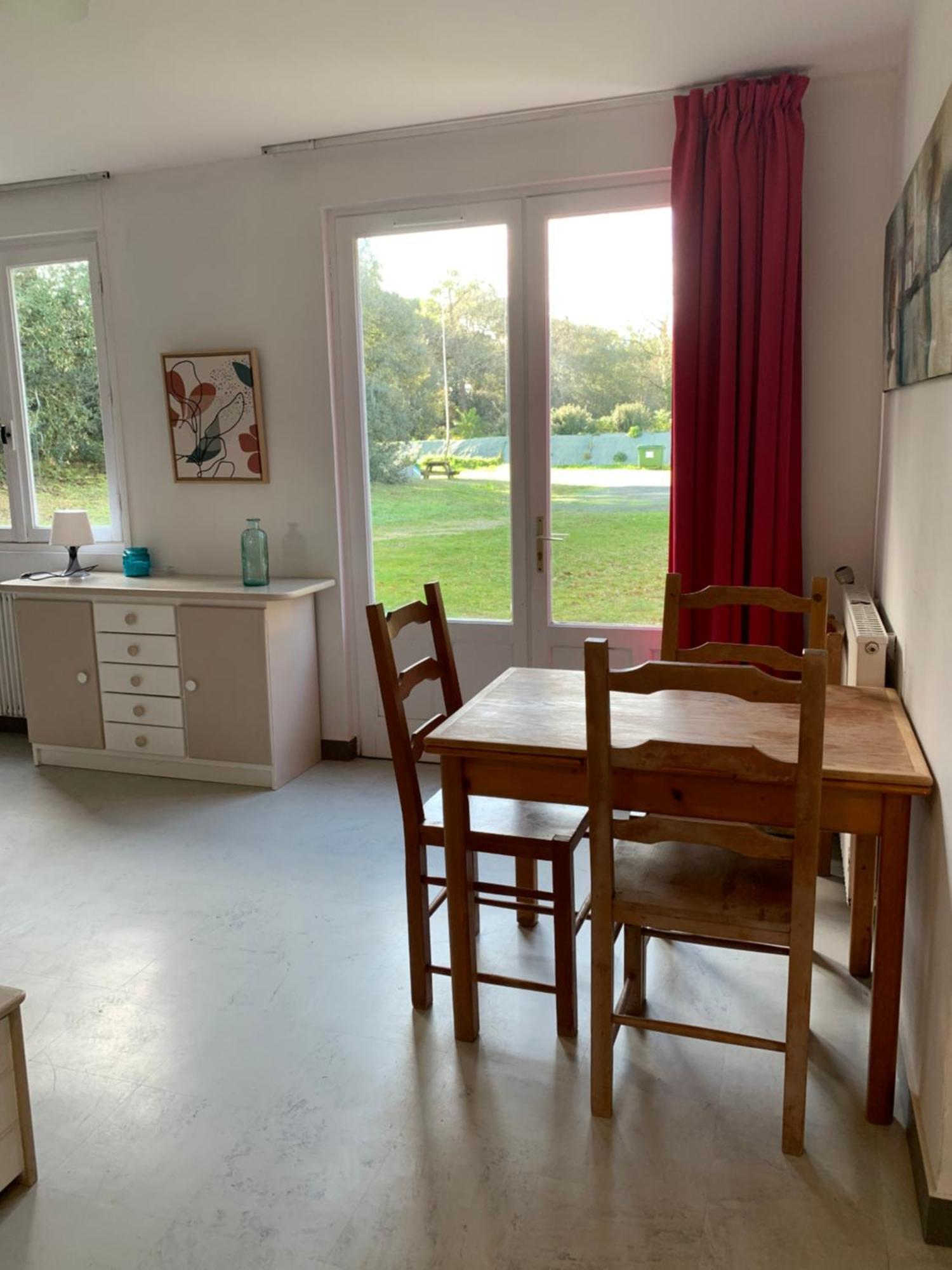 Les Salines Boyardville - Appart'Hotel Saint-Pierre-d'Oleron Bilik gambar